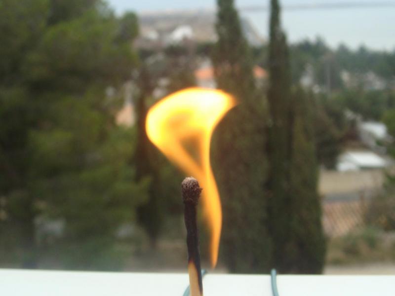 Flamme d'allumette.